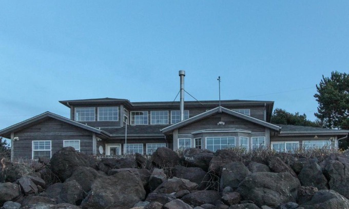 Waldport Casa | The Shideler House