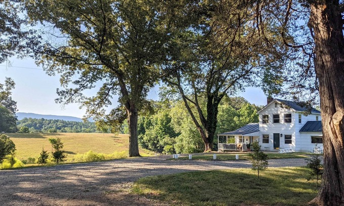 Barboursville Casa | ‘The Shotwell House:’ by Shenandoah National Park!