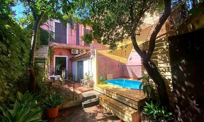 Acireale Casa | The Sicilian
