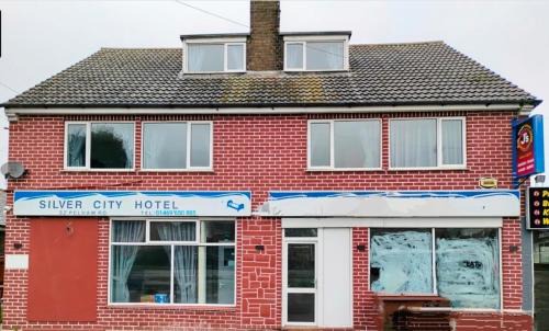 Immingham Hotel | The Silver City Hotel