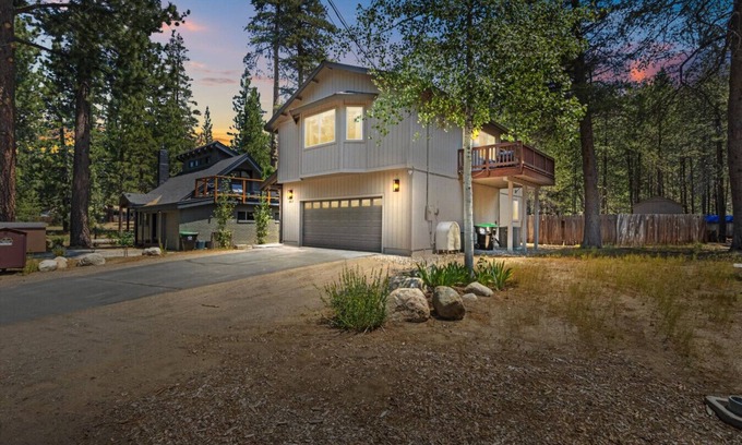 Christmas Valley Casa | The Slöpe | Cozy Tahoe Escape | Golf Lake Trails Nearby 🏔️❄️