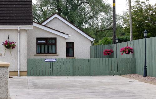 Toome Apartamento | The Snug At Kingfisher Cottage