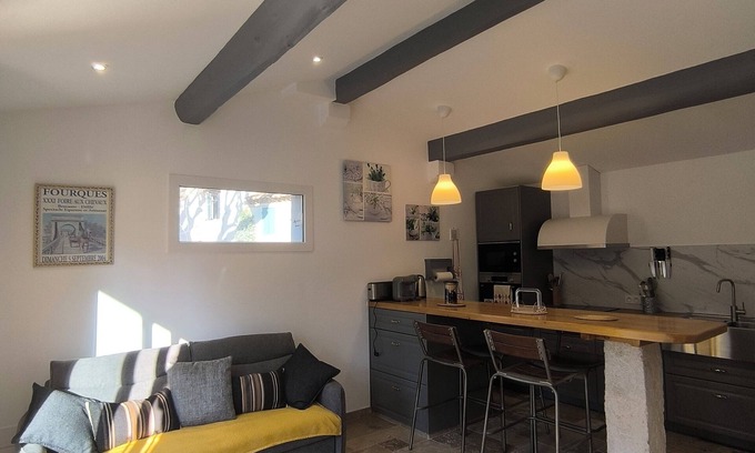 St.-Remy-de-Provence Casa | The song of the cicadas comfortable house