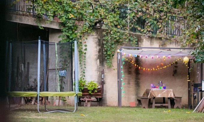 Arbucies Cabaña | el sonido del agua llega a todos los rincones, junto al canto de los pájaros