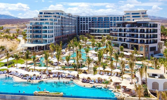 Chula Vista Condominio | The SPACIOUS & new VILLA LA VALENCIA--One of the best LUXURY RESORTs in Mexico