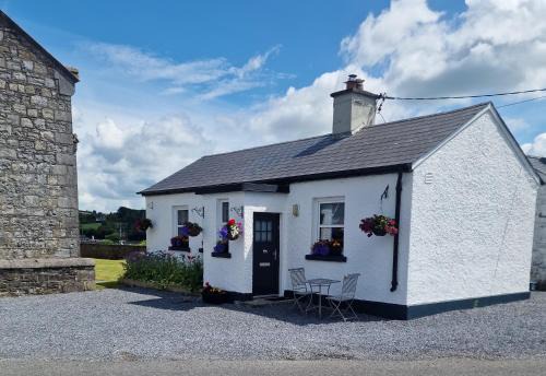 Multyfarnham Casa | The Speak Easy Cottage Multyfarnham -Two Bedroom