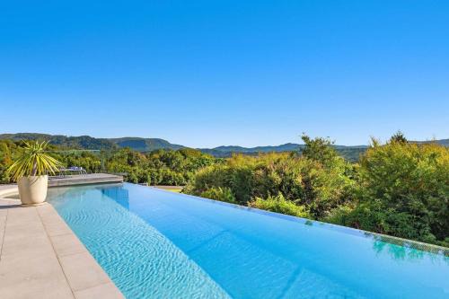 Wilsons Creek Casa | The Springs - architect-designed home with pool