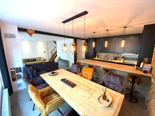 University District Casa | The Square - vacation rental with outdoor sauna - centre of Antwerp