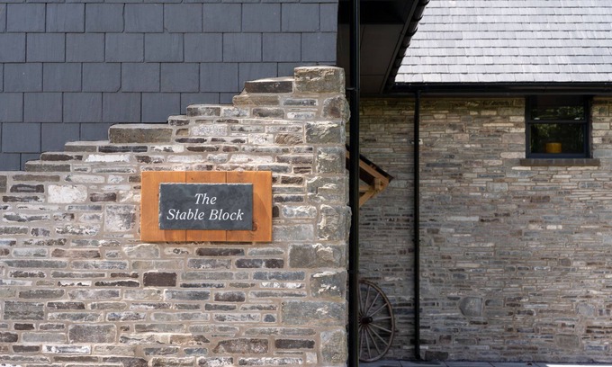 Kidwelly Casa | The Stable Block - Tanylan Farm