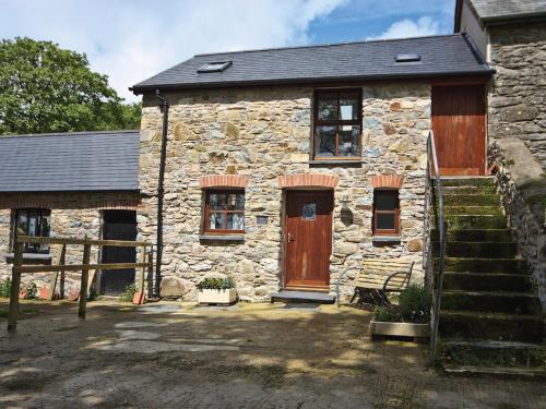 Clarbeston Road Casa | The Stable - Hw7461