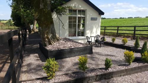 Macroom Casa | The Stable Lodge Cannaway House
