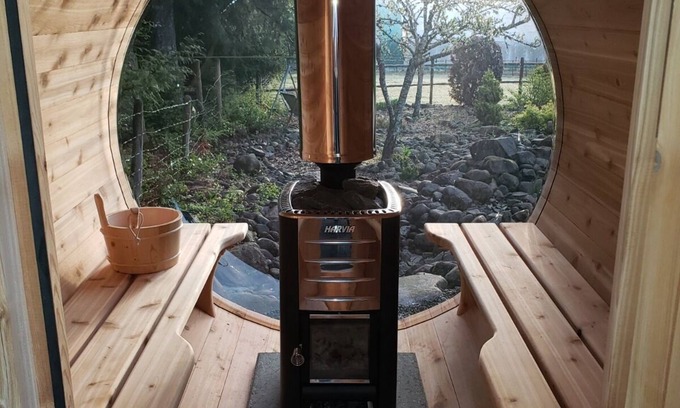 Black Creek Otro | The Stables at Black Creek with Hot Tub and Sauna