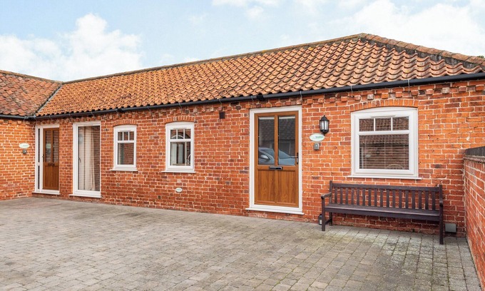 Woodhall Spa Cabaña | The Stables - UK36121