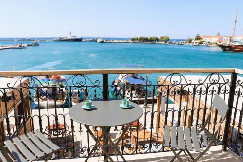 Pythagorion Apartamento | The Stonehouse at the Harbor
