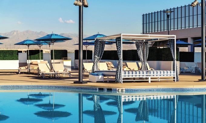 Gateway District Complejo | The STRAT Hotel, Casino & Tower
