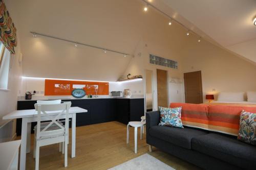 Llanfaelog Casa | The Studio Ty Haul