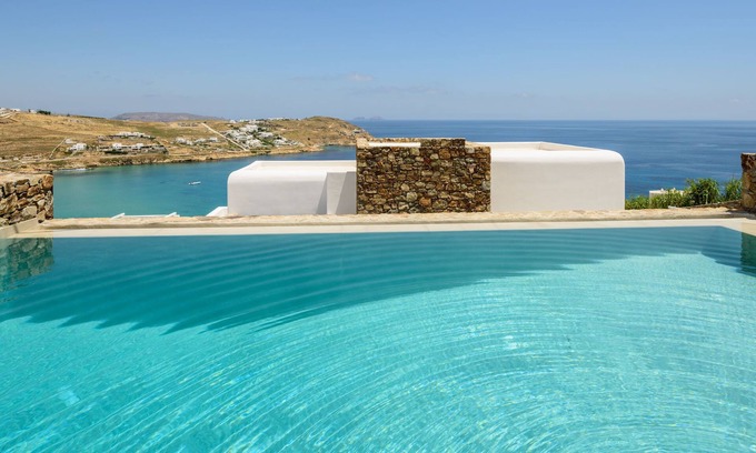 Kalafatis Hotel | The Summit of Mykonos