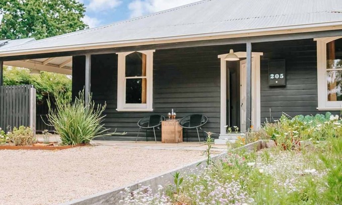 Red Hill Casa | The Sunday School | Timeless Cottage | Wine Region
