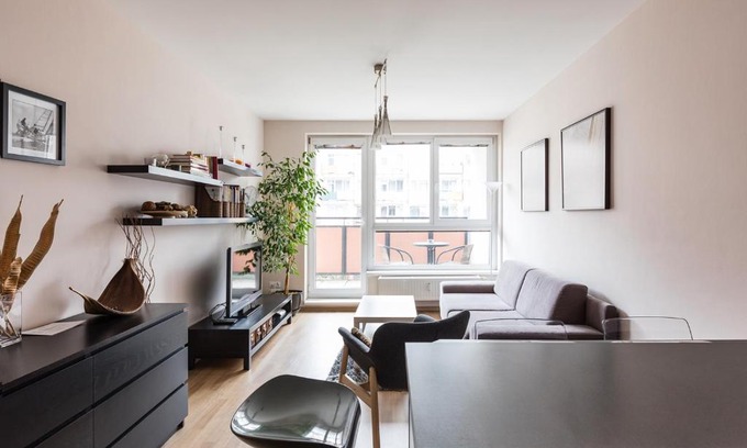 Prague 9 Apartamento | The SUNNY PRAGUE APPARTMENT&Garage