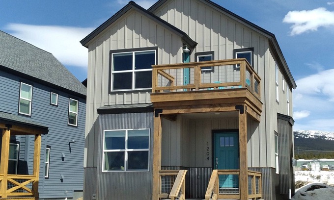 Leadville Casa | the Sunset House - modern comfort with spectacular views