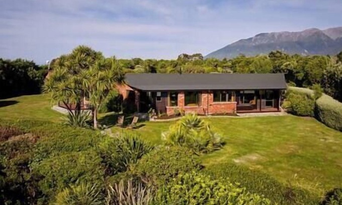 Hapuku Casa | The Surfwatch House