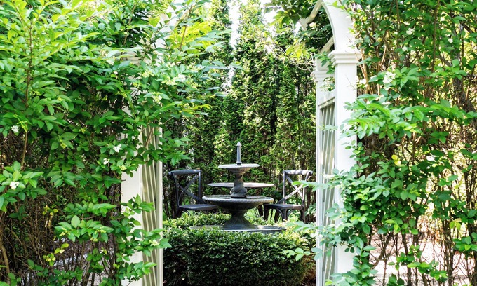 Nantucket Town Hotel | The Swain House at 21Broad
