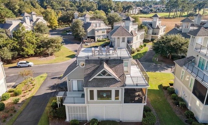 North Myrtle Beach Casa | “THE SWEEET LIGHT” WITH AMAZING VIEWS OF INTRACOASTAL 3BR 3B wBONUS RM Sleeps 8
