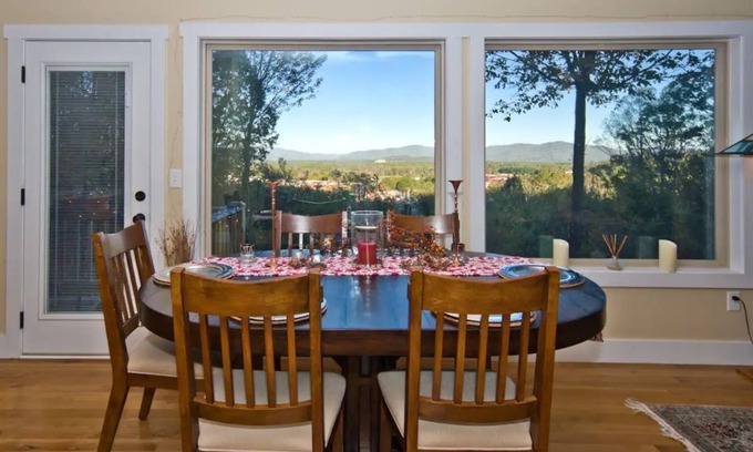 Skyland Casa | The Sweet Spot