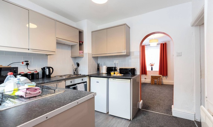 Guisborough Casa | The Terrace by the market. 2 bedroom terraced house close to the centre of town.