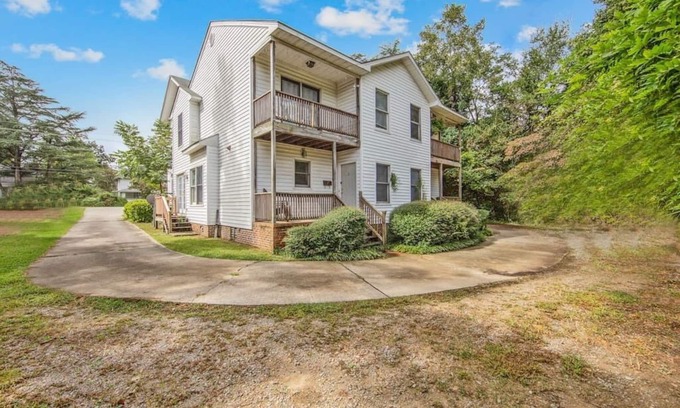Terry Sanford Apartamento | The Terry Sanford Guest House Apt C