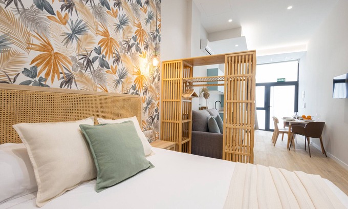 La Creu del Grau Apartamento | The Trafalgar Apartment 02 by Florit Flats