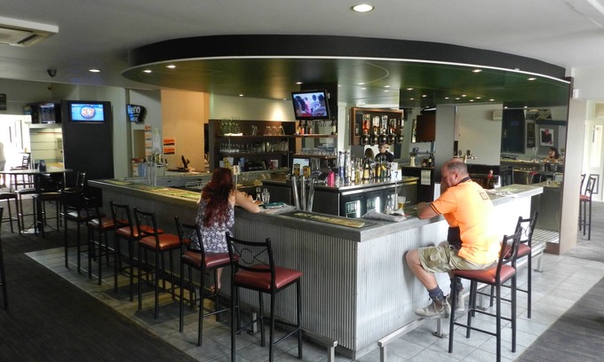 Launceston CBD Hotel | The TRC Hotel