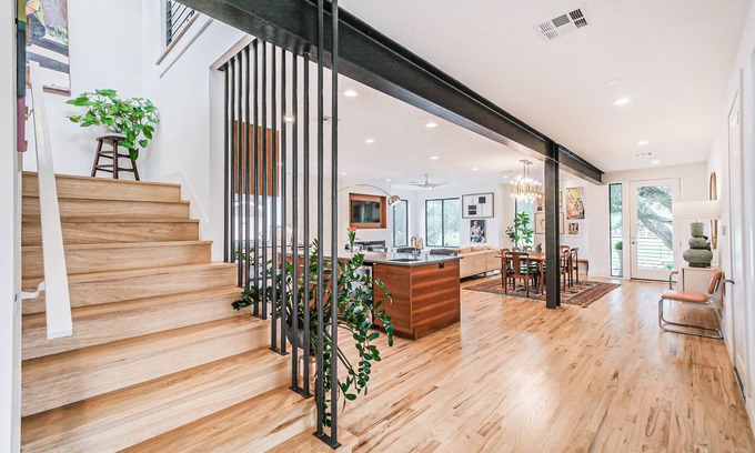 Houston Casa | The Tree House -Med Ctr, Park, Galleria