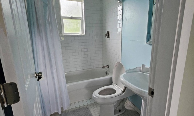Clearwater Cabina | The Trophies Cabin- rural farm cabin..Relax, revive, have fun
