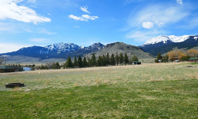 Gardiner Cabina | EL TROUT HAVEN / MOUNTAIN VIEW en Yellowstone
