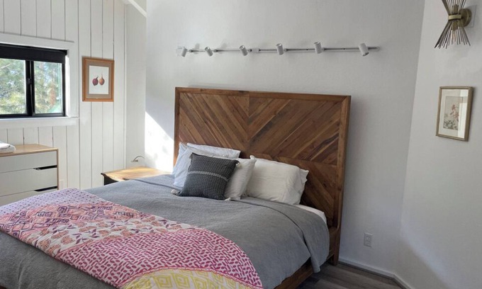 Olympic Valley Cabina | The Ultimate Ski Chalet Walking distance to chairlift