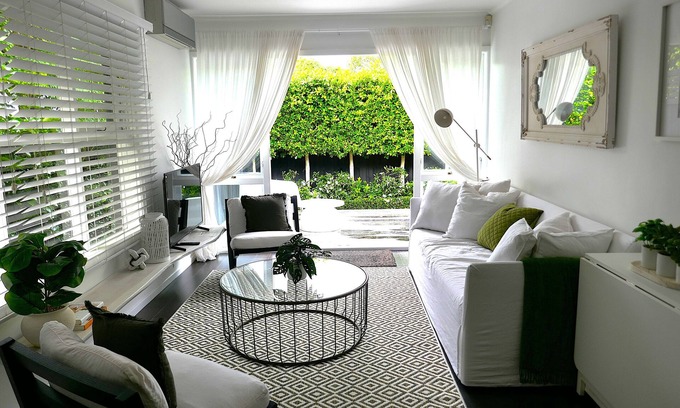 Herne Bay Casa | The Urban Haven - A serene city retreat, a lovely garden, close to trendy cafes.