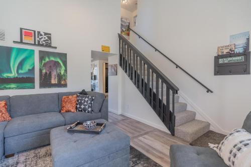 Fairbanks Casa | The Vasi Landing Pad