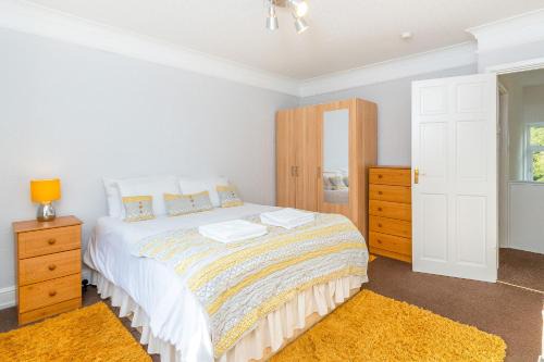 Port Talbot Apartamento | The VIEW Spacious Apartment In Afan Forest Bike Park By StayStaycations