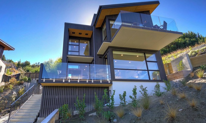 Queenstown Casa | The Villa Lookout - Queenstown Holiday Villa