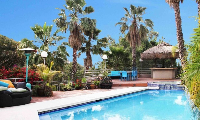 Altadena Villa | Idílico apartada villa de montaña w / piscina y spa