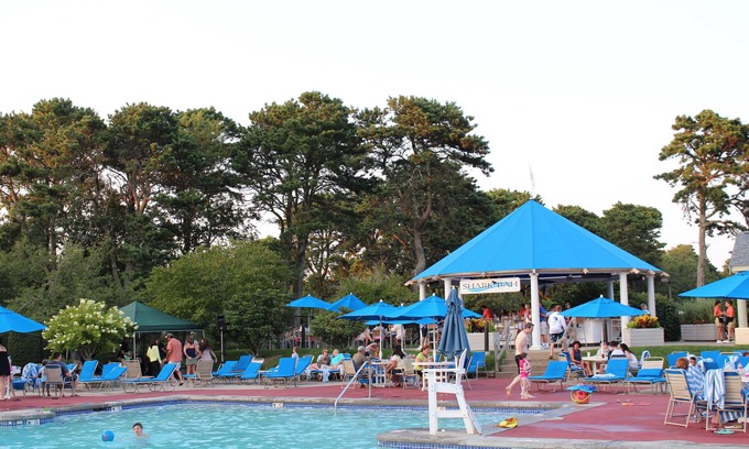 Brewster Complejo | The Villages at Ocean Edge