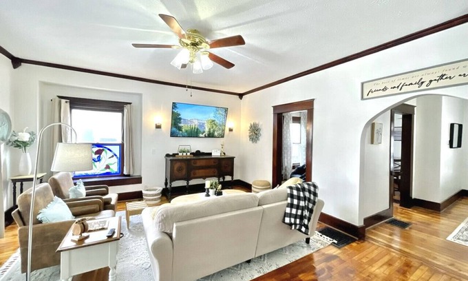Danville Casa | The Vintage House | Historic Charm & Modern Style