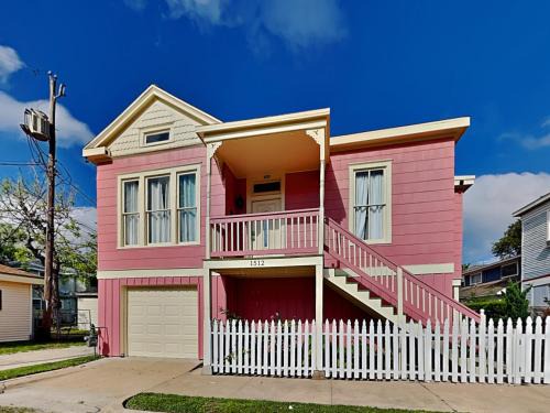 Galveston Casa | The Vintage Sea Turtle