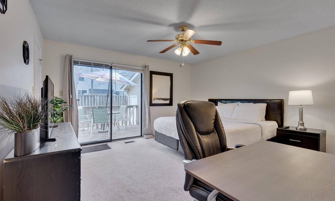 Durham Casa | Duke 2BR + 2BA @ American Village
