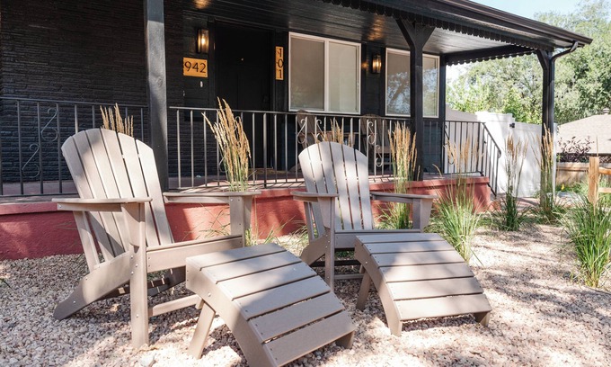 Broadmoor Casa | The Warren at Roanoke -Hot Tub-