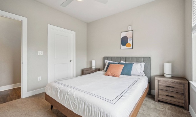 South Arlington Apartamento | The Watson 340 I Comfy 2 Bed 1 Bath