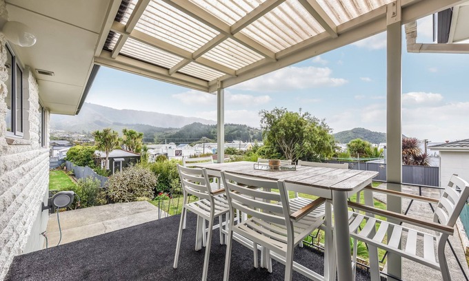 Picton Casa | The White House - Picton Retreat