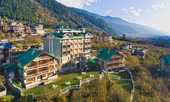 Manali Complejo | The Whitestone Resorts