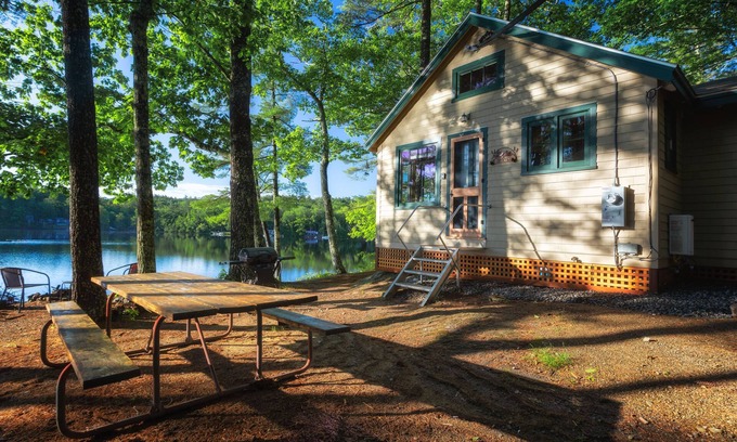 Lincolnville Cabina | El campamento 'Wicked Cute' - en Norton Pond cerca de Camden y la costa de Maine